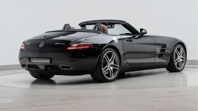 Mercedes-Benz SLS (61 Reg) 63 AMG 6.2 V8 Roadster Image 6