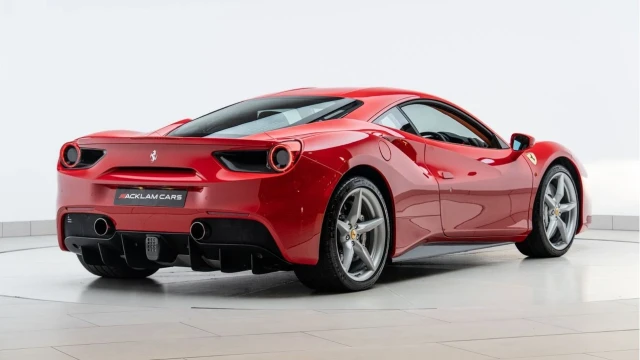 Ferrari 488 (16 Reg) 3.9 V8 GTB Image 8