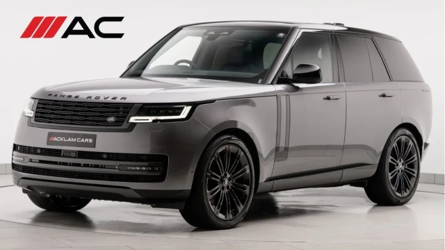 Land Rover Range Rover (73 Reg) 3.0 D300 SE (Shadow Pack) Image 1