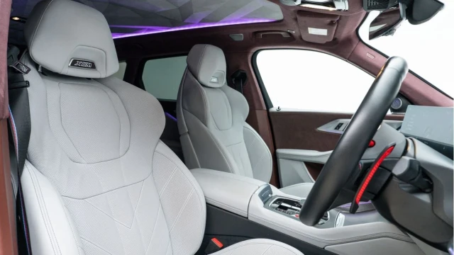 BMW Xm (23 Reg) 4.4 V8 Hybrid Image 3