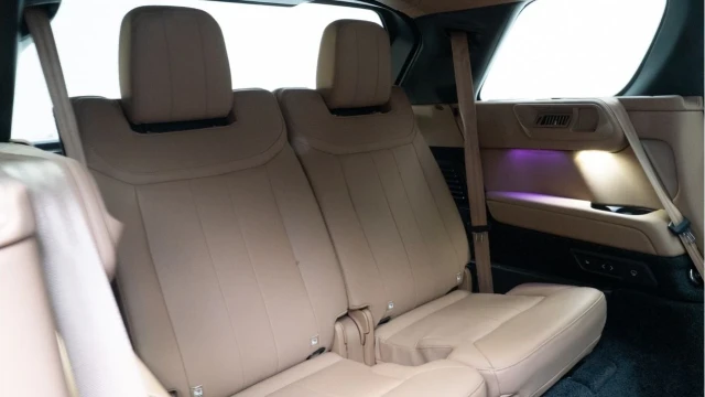 Land Rover Range Rover (24 Reg) 3.0 D350 Autobiography LWB (7 Seat) (VAT Q) Image 4