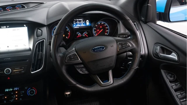 Ford Focus (66 Reg) 2.3 RS (Mountune) Image 8
