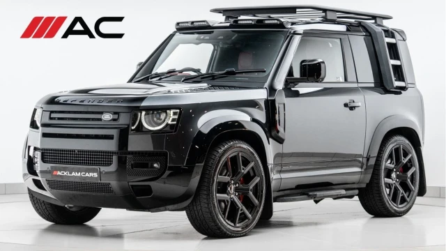 Land Rover Defender (23 Reg) 90 3.0 D300 X Hard Top (5 Seat) (+VAT) Image 1