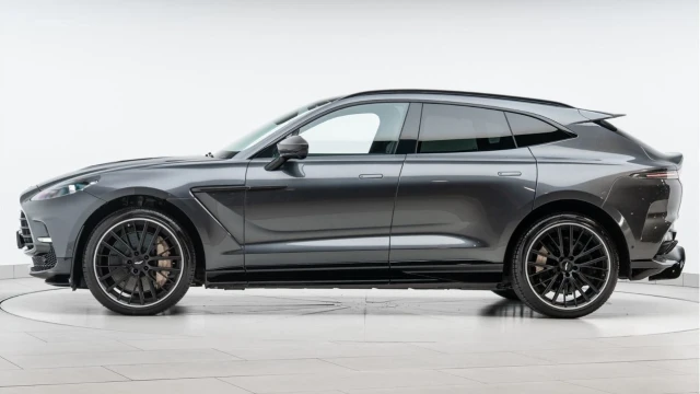 Aston Martin Dbx (73 Reg) 4.0 V8 707 Image 4