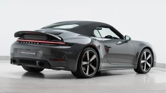 Porsche 911 (25 Reg) 3.0 Carrera Convertible PDK Image 6