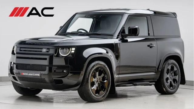 Land Rover Defender (75 Reg) 90 3.0 D250 S Hard Top Commercial (3 Seat) (+VAT) Image 1