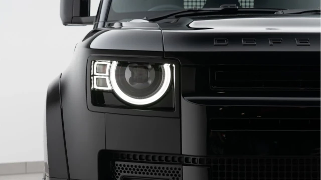 Land Rover Defender (74 Reg) 90 3.0 D250 S Hard Top Commercial (3 Seat) (+VAT) Image 8