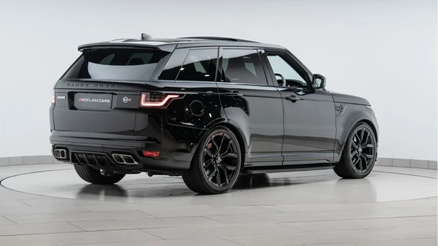 Land Rover Range Rover Sport (71 Reg) 5.0 V8 SVR Carbon Edition Image 7