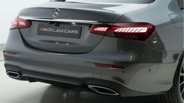 Mercedes-Benz E Class (21 Reg) E220 2.0D AMG Line Night Edition Premium Plus Image 8