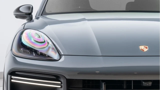 Porsche Cayenne (22 Reg) 4.0 V8 Turbo GT Coupe Image 8