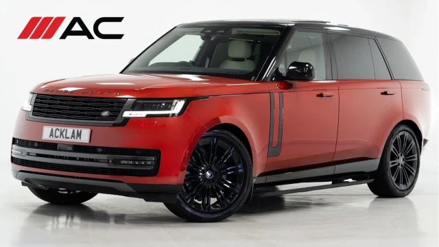 Land Rover Range Rover (72 Reg) 3.0 P400 SE LWB (7 Seat) Image 1