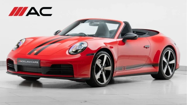 Porsche 911 (25 Reg) 3.0 Carrera Convertible (992.2) Image 1