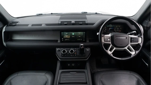 Land Rover Defender (71 Reg) 110 3.0 D250 S (Bespoke) Image 2