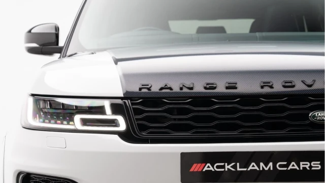 Land Rover Range Rover Sport (70 Reg) 5.0 V8 SVR Image 8