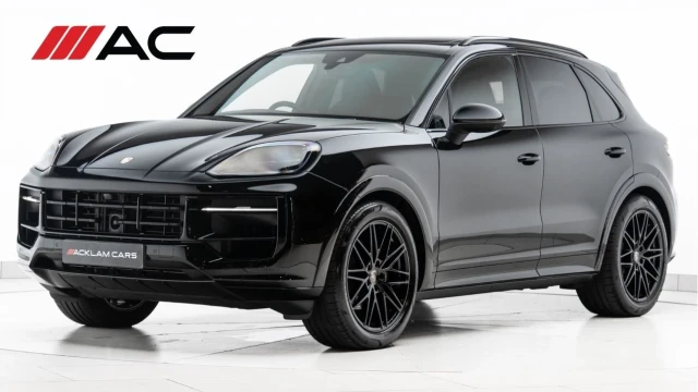 Porsche Cayenne (24 Reg) 3.0 V6 Image 1
