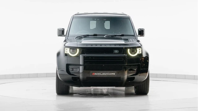 Land Rover Defender (75 Reg) 90 3.0 D350 X-Dynamic HSE Hard Top Commercial (3 Seat) (+VAT) Image 6