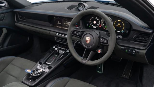 Porsche 911 (75 Reg) 3.6 Carrera 4 GTS PDK Convertible (992.2) Image 2