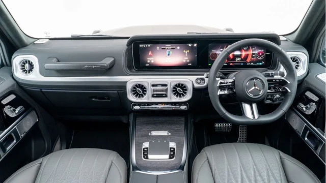 Mercedes-Benz G Class (25 Reg) G500 3.0 AMG Line Premium Plus 4Matic (Manufaktur) Image 2
