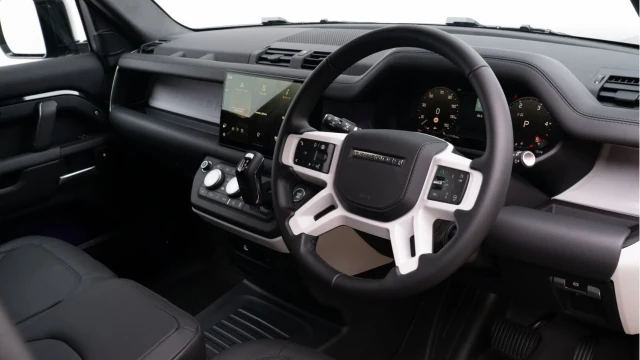 Land Rover Defender (74 Reg) 110 3.0 D250 X-Dynamic HSE Hard Top Commercial (3 Seat) (+VAT) Image 2