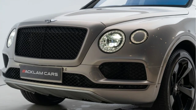 Bentley Bentayga (68 Reg) 4.0 V8 Image 8