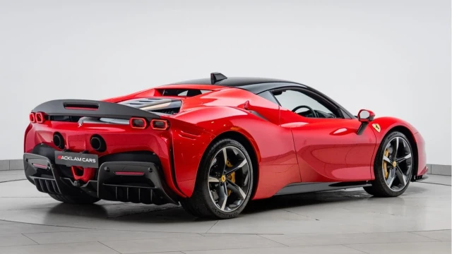 Ferrari SF90 (21 Reg) 4.0 V8 Stradale Assetto Fiorano Image 7
