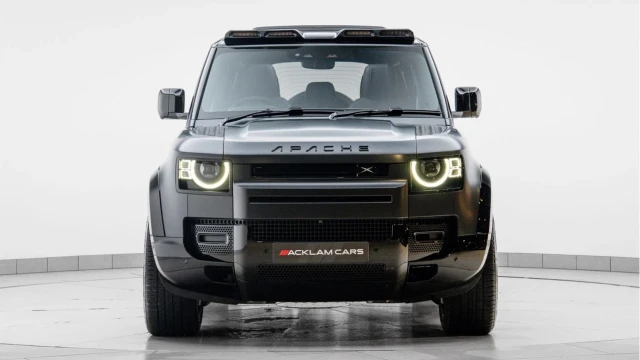 Land Rover Defender (25 Reg) 110 3.0 D350 X-Dynamic SE (Apache) Image 7