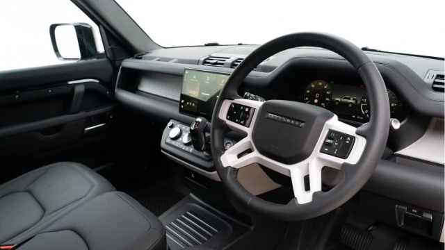 Land Rover Defender (74 Reg) 90 3.0 D250 S Hard Top Commercial (3 Seat) (+VAT) Image 2