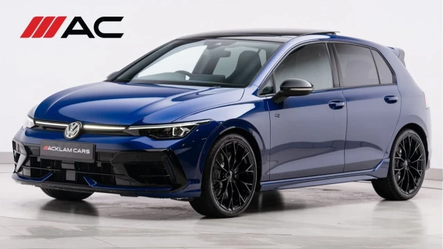 Volkswagen Golf (74 Reg) R 2.0TSI Black Edition 4Motion DSG (VAT Q) Image 1