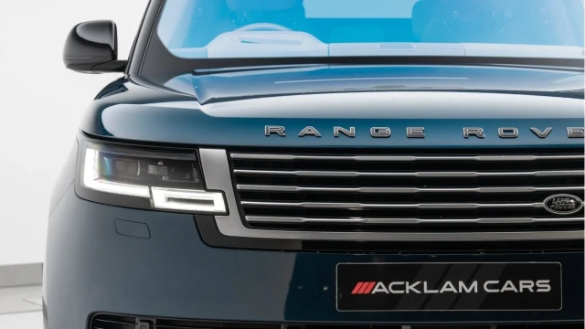 Land Rover Range Rover (23 Reg) 3.0 P510e SV Hybrid (VAT Q) Image 6