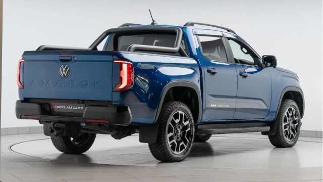 Volkswagen Amarok (73 Reg) 2.0TDI Style 4Motion (Bespoke) (+VAT) Image 6