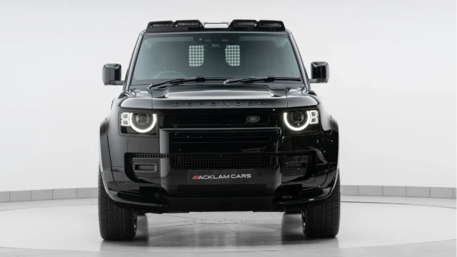 Land Rover Defender (74 Reg) 90 3.0 D250 S Hard Top Commercial (3 Seat) (+VAT) Image 4
