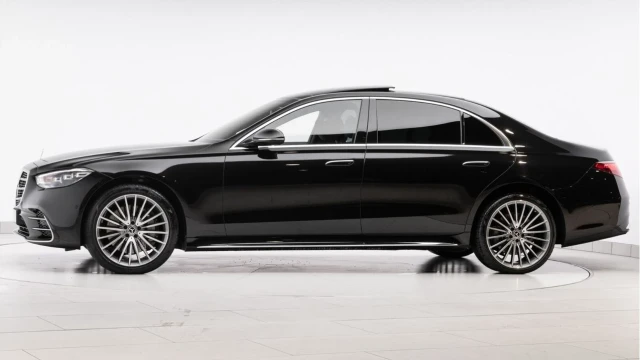 Mercedes-Benz S Class (73 Reg) 2.9 S450D L AMG Line Premium Plus Executive (VAT Q) Image 5