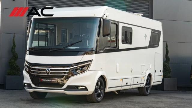 Niesmann + Bischoff Ismove 6.9 E (24 Reg) 2.2D Auto (4 Berth) Image 1