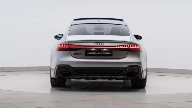 Audi RS7 (21 Reg) 4.0TFSI Carbon Black Sportback Quattro Image 4
