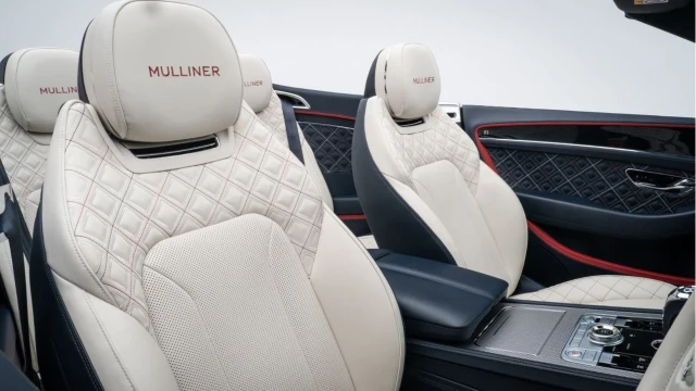 Bentley Continental (23 Reg) 4.0 V8 Mulliner Edition Convertible Image 3