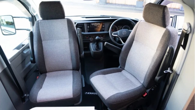 Knaus Tourer Van 500 LT Vansation (24 Reg) 2.0TDI DSG (2 Berth) Image 2