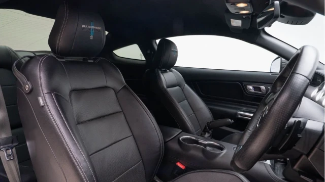 Ford MUSTANG (19 Reg) 5.0 V8 Coupe Image 4