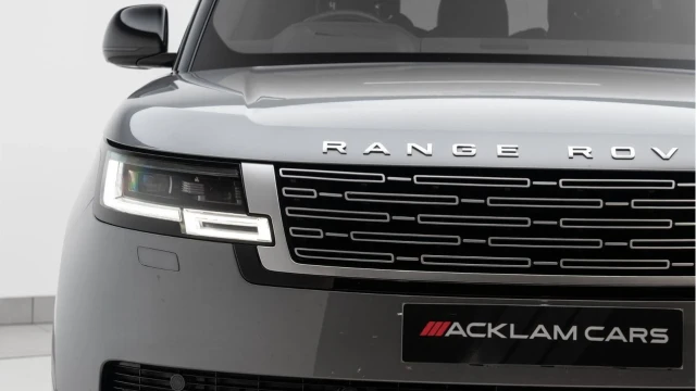 Land Rover Range Rover (72 Reg) 3.0 D350 Autobiography Image 8