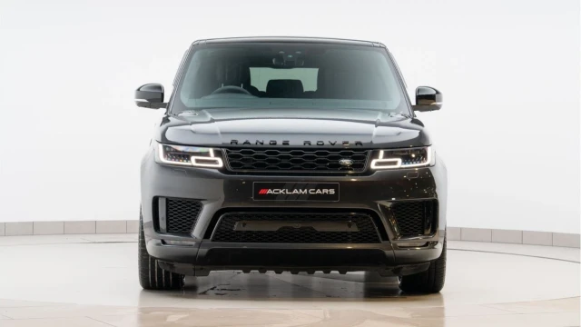 Land Rover Range Rover Sport (70 Reg) 3.0 D350 HST Image 7