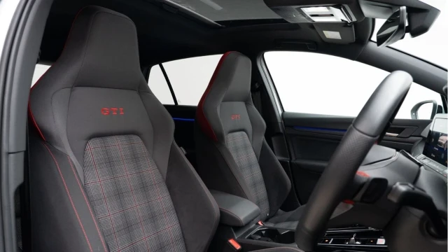 Volkswagen Golf (24 Reg) 2.0TSI GTI Image 3