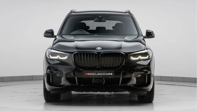 BMW X5 (72 Reg) 3.0 40D M Sport xDrive Image 4