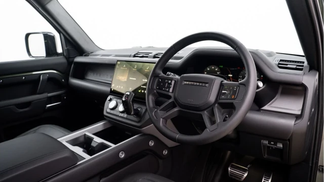 Land Rover Defender (75 Reg) 90 3.0 D350 X Hard Top Commercial (+VAT) Image 2