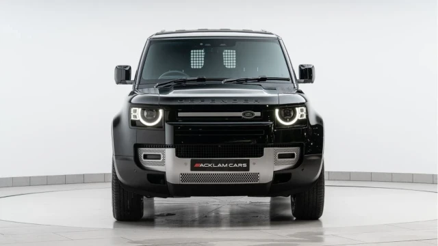 Land Rover Defender (25 Reg) 110 3.0 D250 S Hard Top Commercial (3 Seat) (+VAT) Image 7