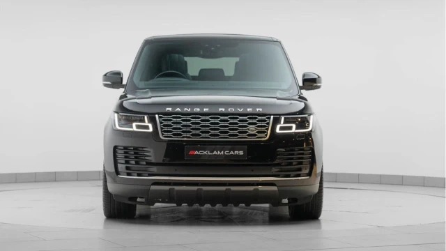 Land Rover Range Rover (70 Reg) 3.0SDV6 Vogue Image 4