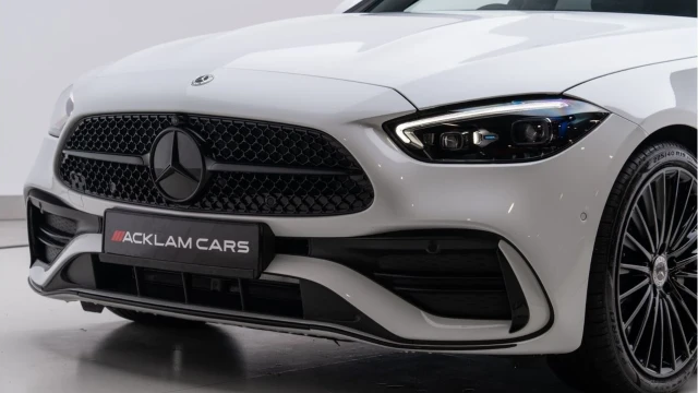 Mercedes-Benz C Class (73 Reg) C300 2.0D AMG Line Premium Image 7