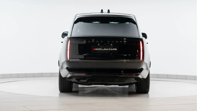 Land Rover Range Rover (24 Reg) 3.0 D350 Autobiography (Shadow Pack) Image 5