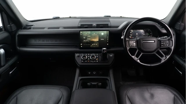 Land Rover Defender (23 Reg) 110 3.0 D300 X-Dynamic HSE Hard Top (5 Seat) (+VAT) Image 2