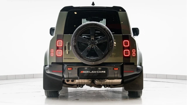 Land Rover Defender (75 Reg) 90 3.0 D350 X Hard Top Commercial (+VAT) Image 8