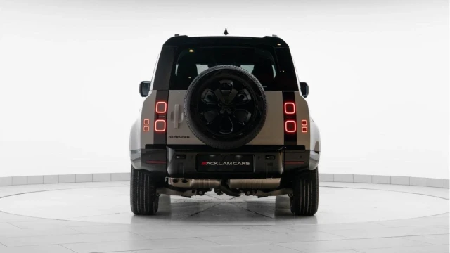 Land Rover Defender (75 Reg) 110 3.0 D250 X-Dynamic SE (Black Pack) Image 5