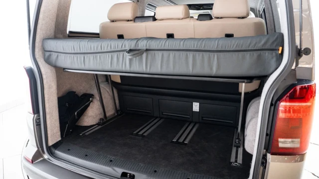 Volkswagen Transporter (23 Reg) 2.0TDI T30 Highline DSG LWB (7 Seat 4 Berth Camper) Image 5